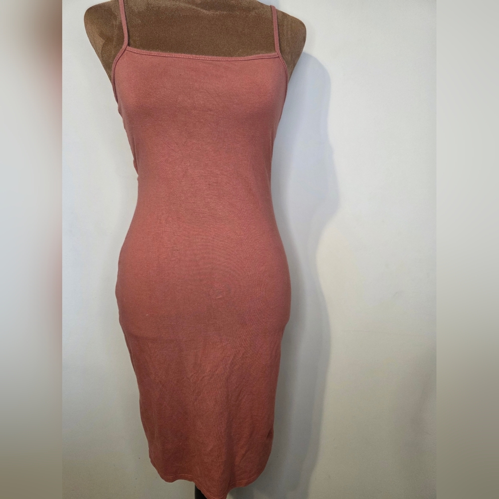 Heart & Hips Rust Midi Dress – Size Medium – Spaghetti Strap Flowy Dress
